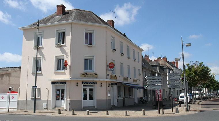 Hotel Restaurant L'Avenir Сен-Пьер-Де-Кор Экстерьер фото