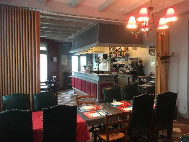 Hotel Restaurant L'Avenir Сен-Пьер-Де-Кор Экстерьер фото